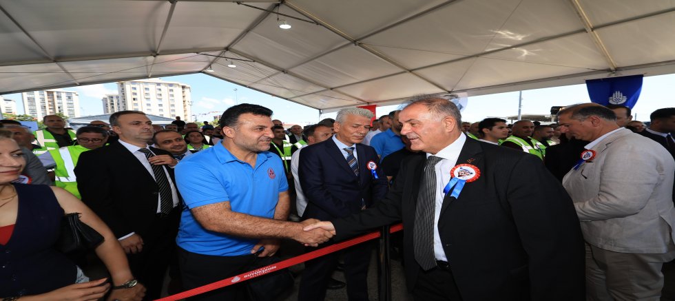 ATIKLARI GERİ DÖNÜŞTÜREN ÇEVRECİ TESİS: İETT’NİN 19. GARAJI KURTKÖY’DE AÇILDI 