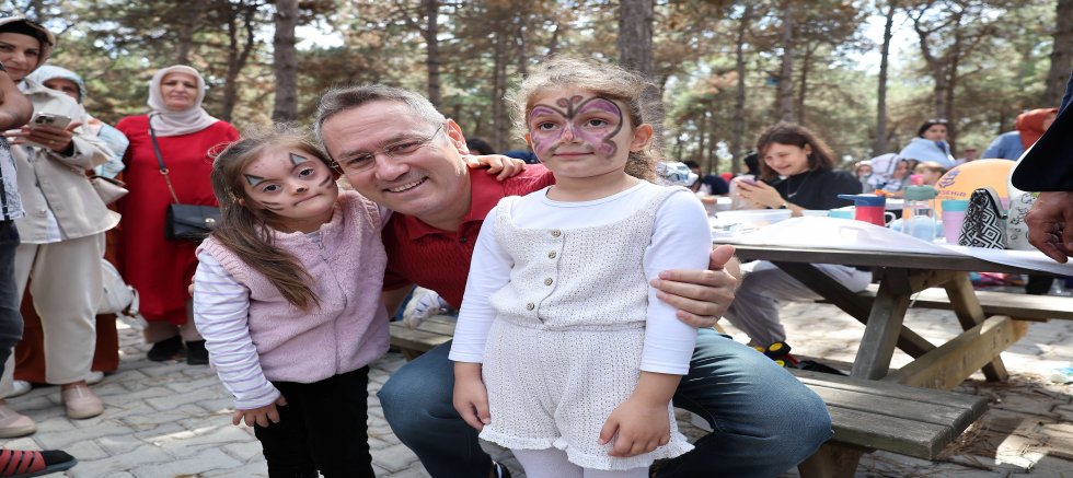 BAŞAKŞEHİR'İN ÖZEL ÇOCUKLARI PİKNİKTE BULUŞTU
