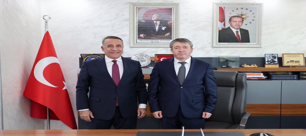 Başkan Abdurrahman Dursun’dan İlçe Millî Eğitim Müdürü Necati Tekbaş’a Ziyaret