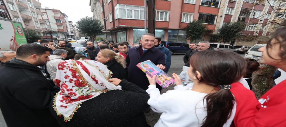 Başkan Abdurrahman Dursun’dan Zübeyde Hanım Mahallesi’nde Gönülleri Isıtan Ziyaret