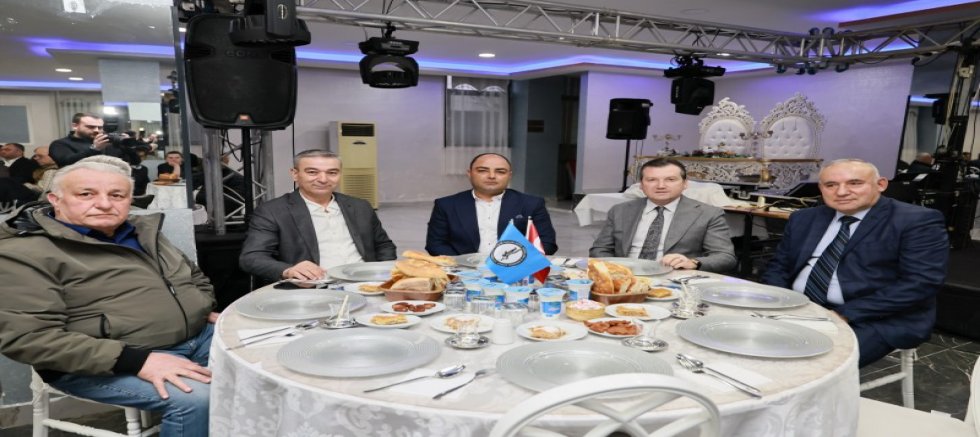 Başkan Balcıoğlu, iftar programında vatandaşlarla aynı sofrada buluştu
