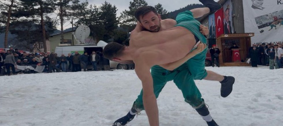 Başkan Dursun’dan Şampiyon Pehlivanlara Tebrik