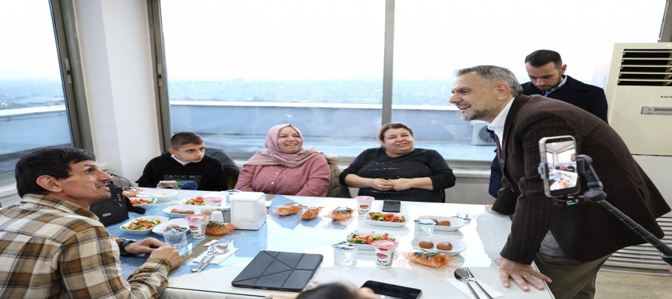 Bayrampaşa Belediyesi’nin Engelliler engelsiz iftarda buluştu