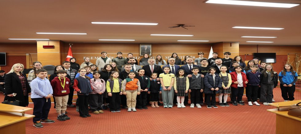 Bayrampaşa’da Gençler sordu, Başkan Vekili Akın yanıtladı