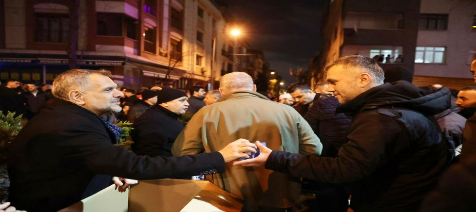 Bayrampaşa’da kardeşlik yürüyüşü