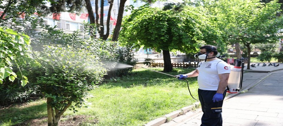 Bayrampaşa’da sineklere karşı yoğun mesai