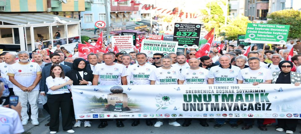 Bayrampaşa’da Srebrenitsa şehitleri için anlamlı yürüyüş