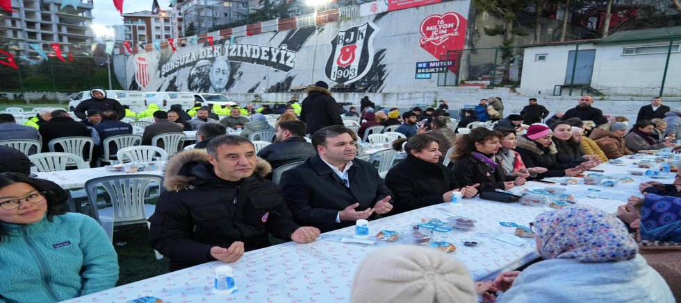 Beşiktaş Belediyesi’nden Ramazan Dayanışması: Dikilitaş ve Gayrettepe’de Mahalle İftarı