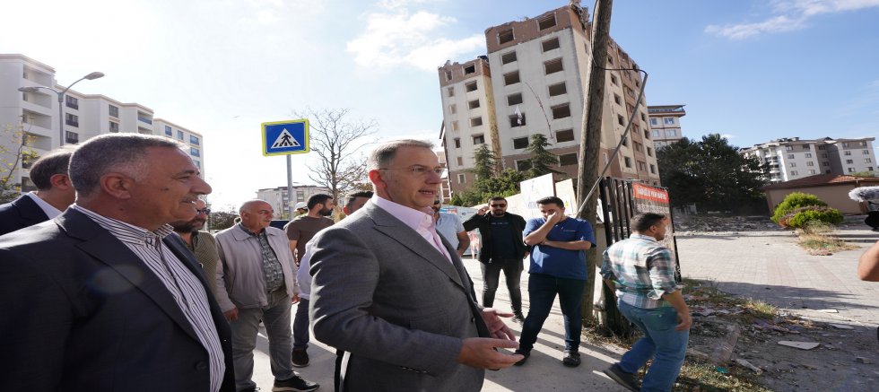 BEYLİKDÜZÜ’NDE KENTSEL DÖNÜŞÜM DEVAM EDİYOR