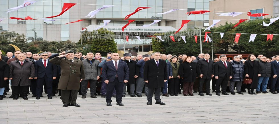 Çanakkale Zaferi Bayrampaşa’da törenle kutlandı