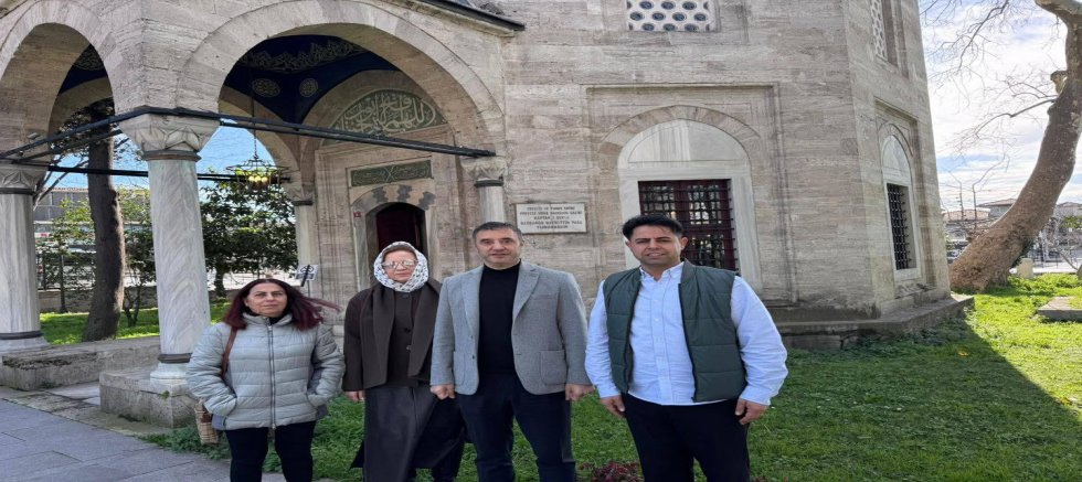 CHP Beşiktaş İlçe Başkanı Mehmet Arslan’dan Barbaros Hayrettin Paşa Türbesi’ne Ziyaret
