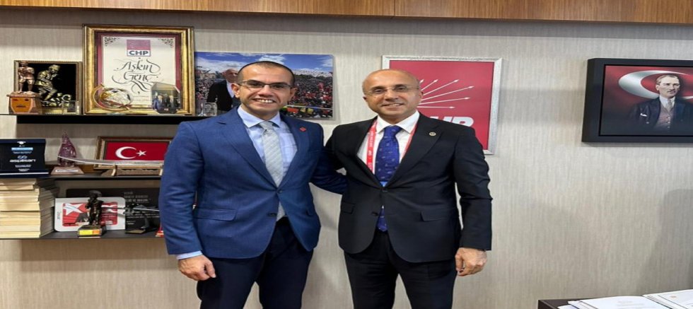 CHP’de Nepotizm Tartışması: Aşkın Genç’in Paylaşımı Gözlerden Kaçmadı 