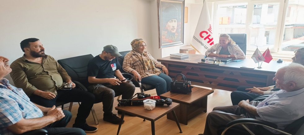 CHP Gaziosmanpaşa’da Yenilenme Çalışmaları: Özge Çamcı’dan Birlik ve Beraberlik Mesajı