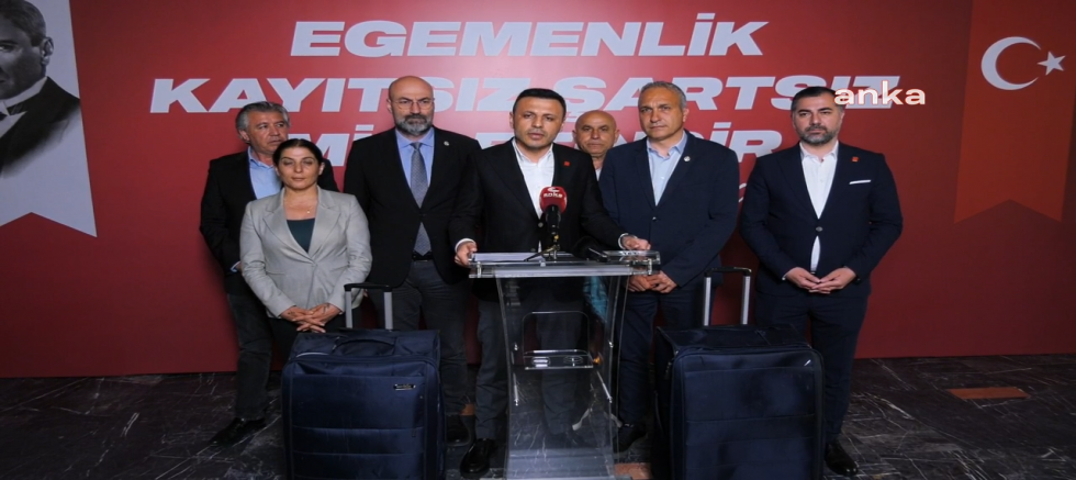 CHP İstanbul İl Başkanı Çelik'ten 'bavul' açıklaması: 