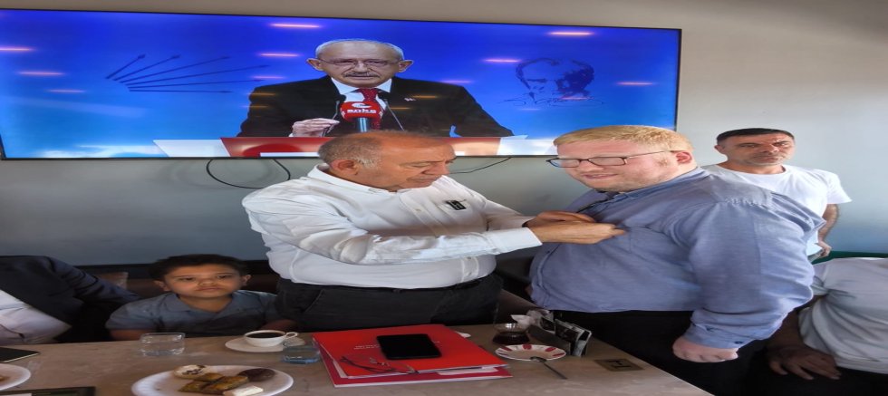 CHP İstanbul İl Başkanı Gürsel Tekin: Avcılar'da CHP Ailesine Katılan Yeni Üyelere 