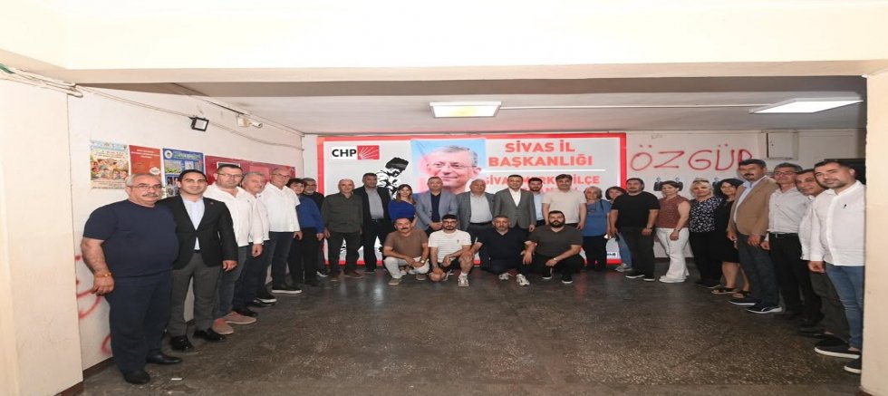 CHP İstanbul İl Başkanı Özgür Çelik Sivas'ta: 