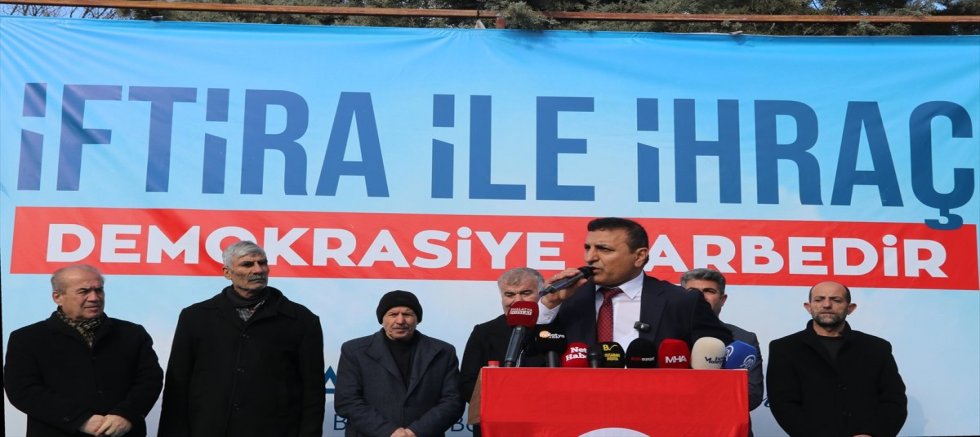CHP'lİ Göçer Rest Çekti: 'Partiye zarar verenler ihraç edilsin'