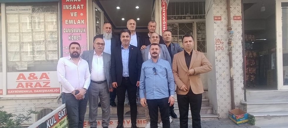 CHP Sultangazi’den 75. Yıl Mahallesi’nde Esnaf Ziyareti