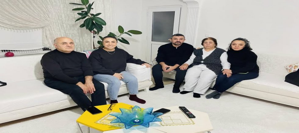 CHP Sultangazi Kadın Kolları’ndan Nevruz Yeşilgül’e Geçmiş Olsun Ziyareti