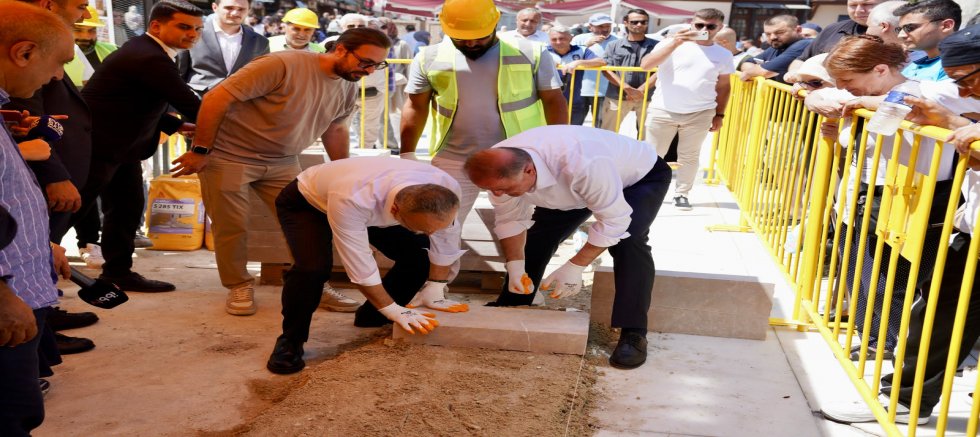 EYÜPSULTAN MEYDANI TARİHİ KİMLİĞİNE UYGUN OLARAK YENİDEN DÜZENLENİYOR: HEDEF 2027 RAMAZAN AYI