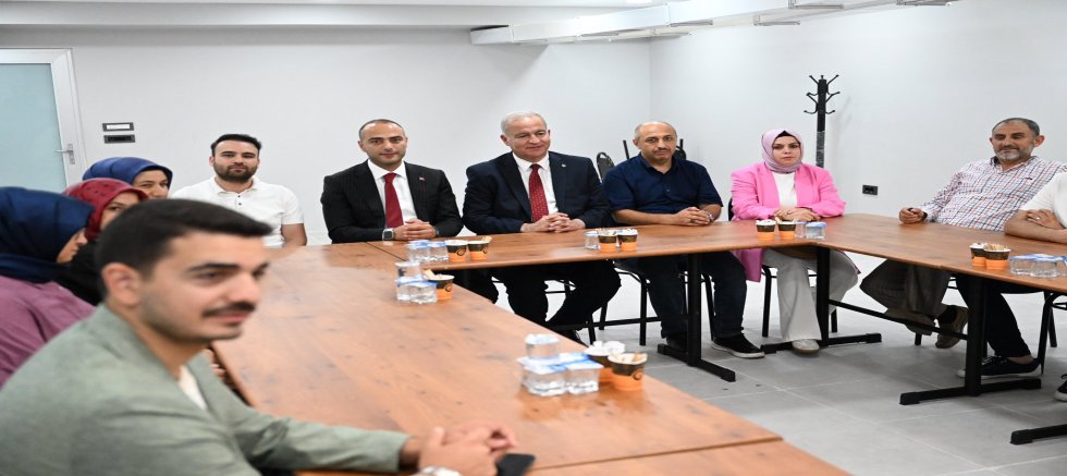 Gaziosmanpaşa Belediye Başkan Vekili Eray Karadeniz'den Taziye Ziyareti