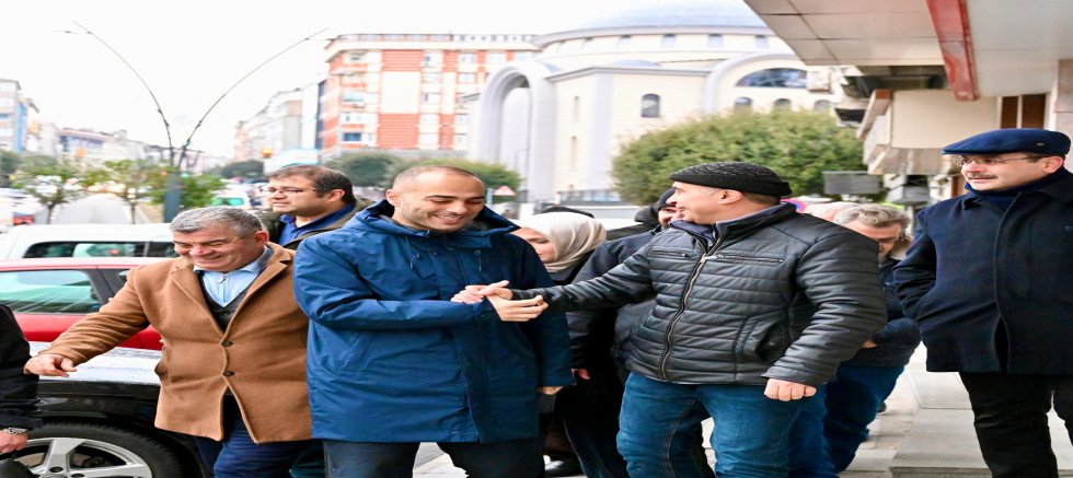 Gaziosmanpaşa Belediye Başkan Vekili Eray Karadeniz, Karlıtepe’de Esnaf ve Vatandaşlarla Buluştu