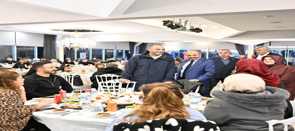 Gaziosmanpaşa Belediye Başkan Vekili Eray Karadeniz, Taşova Kumluca Köyü Derneği’nin İftar Davetine Katıldı