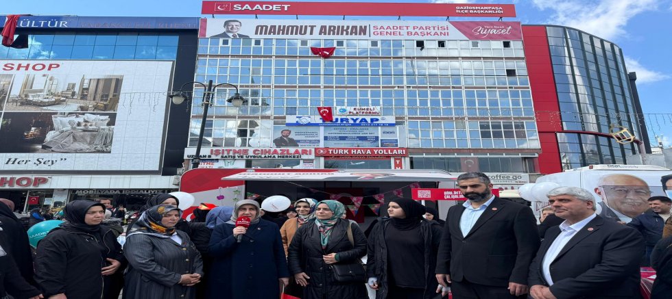 Gaziosmanpaşa’da Saadet Partisi Kadın Kolları’ndan Coşkulu 23 Nisan Çocuk Şenliği