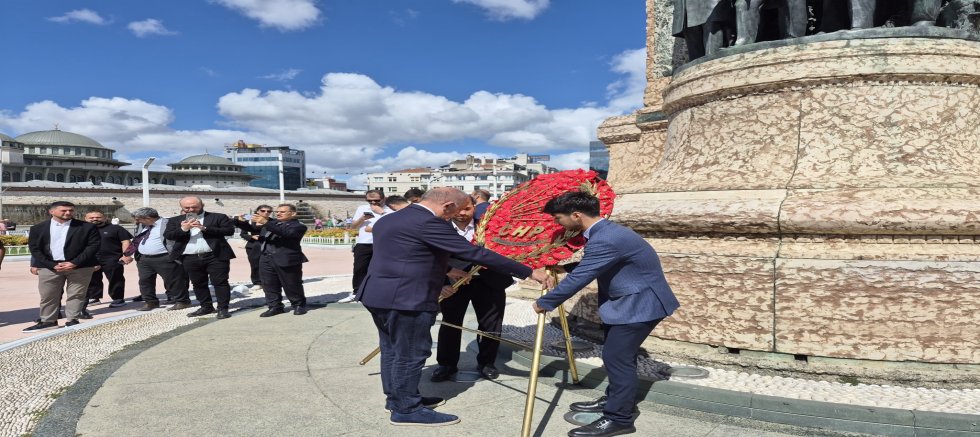 Gürsel Tekin’den 9 Eylül Mesajı: “Anıtkabir’de Ata’mızın Huzurunda Olacağız”