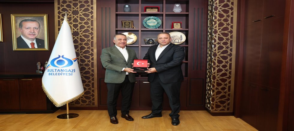 Hakan Alparslan Kırbaş’a Sultangazi’den Veda: Yeni Görev Yeri Sarıyer