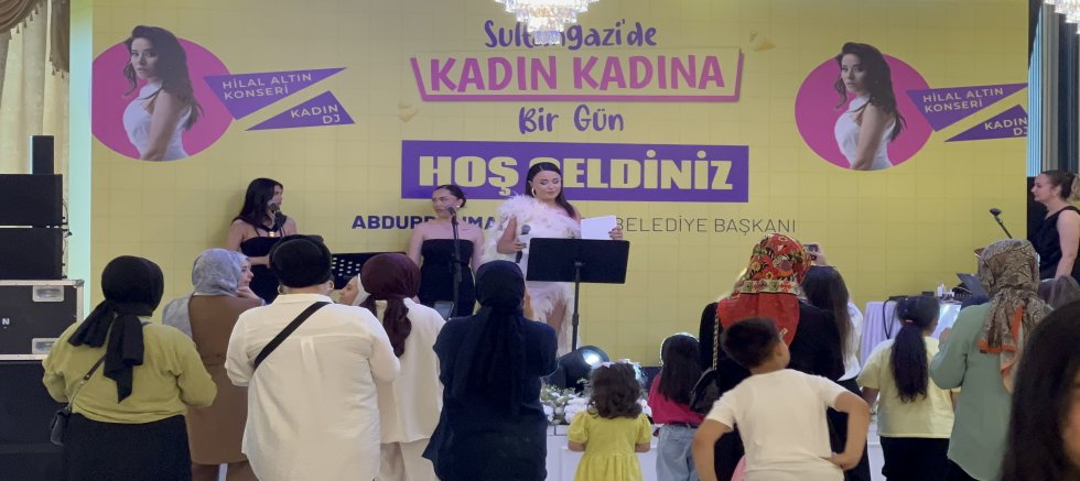Hilal Altın Sultangazi’de Kadınlara Unutulmaz Bir Konser Verdi