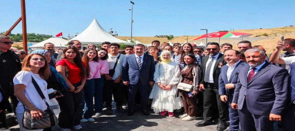 Hüseyin Sevinçtekin’den Malazgirt Zaferi Mesajı: “Aynı İnanç ve Kararlılıkla Geleceğe Yürüyoruz”