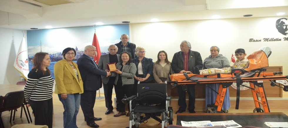 İGD’nin dayanışma çalışmasına Samar ailesinden anlamlı bağış