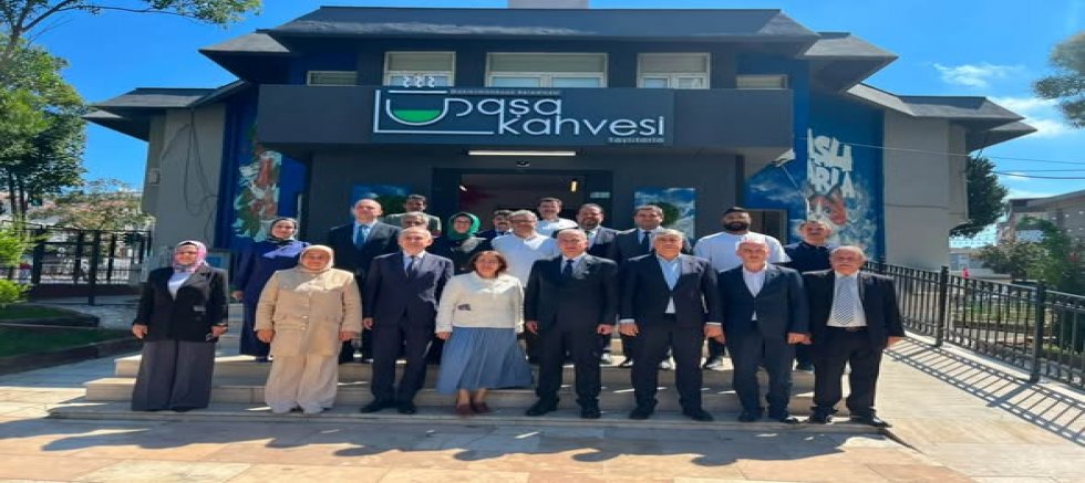 İsmail Ergüneş, Paşa Kahvesi Taşlıtarla’yı Ziyaret Etti