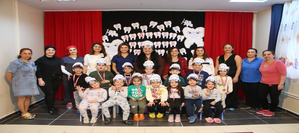 Kartal Belediyesi’nden Kreş Öğrencilerine Ağız ve Diş Sağlığı Taraması
