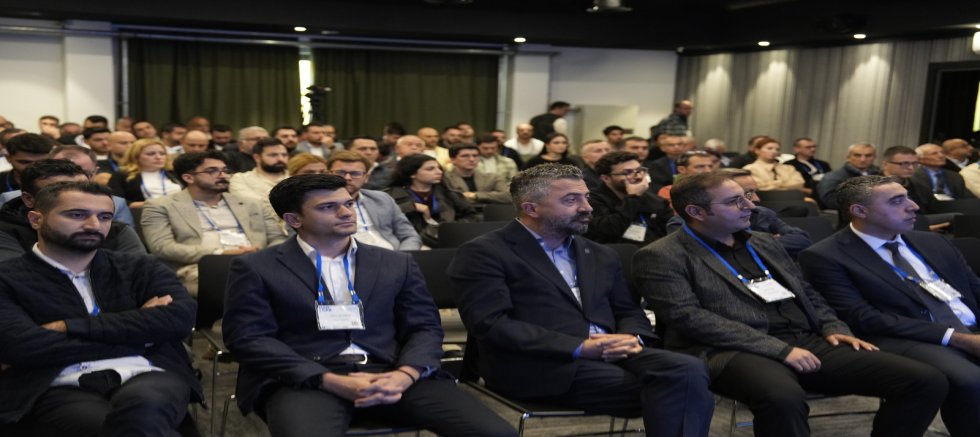 Kartal’da Robotik Otomasyon Çözümleri Zirvesi Başladı