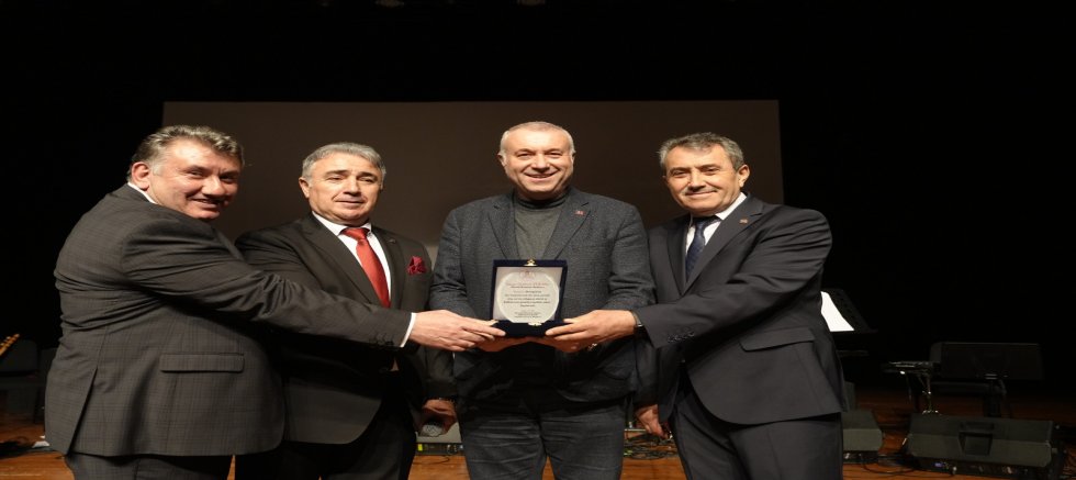 Kartal’da Türküler Sevgi ve Barış İçin Yankılandı