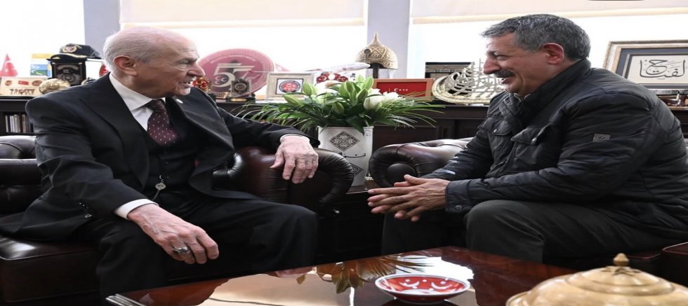 Kürt Yönetmen Gani Şavata, MHP Lideri Bahçeli ile Görüştü