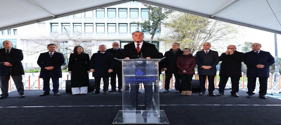 NURİ ASLAN, SARAÇHANE’DE ÇALIŞANLARLA BAYRAMLAŞTI 