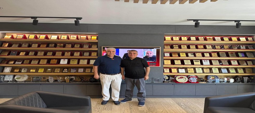Ramis Topal ve Hüseyin Kara’dan Siyasi Gündem Üzerine Verimli Görüşme