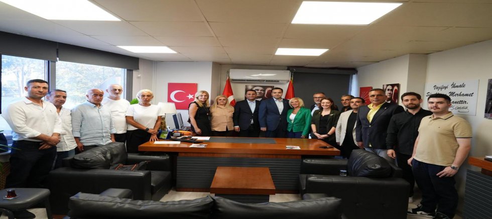 Rasim Şişman’dan CHP Beşiktaş İlçe Başkanlığı’na Ziyaret