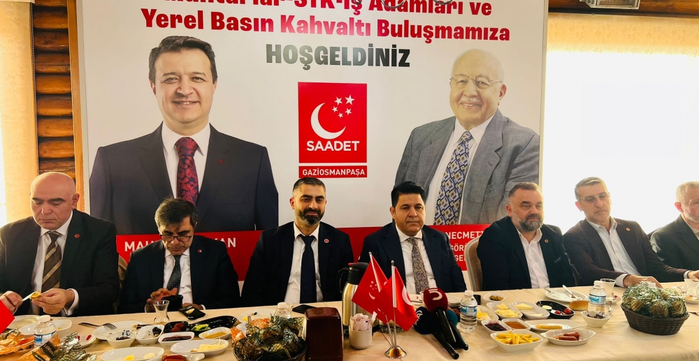 Saadet Partisi Gaziosmanpaşa’da Muhtarlar, STK ve İş İnsanlarıyla Buluştu: Bülent Kaya Ülke Gündemini Değerlendirdi