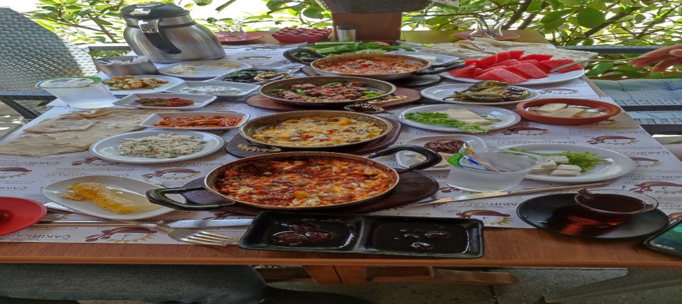 Sofraları Şenlendiren Lezzet “Sadece Çakır’da”!