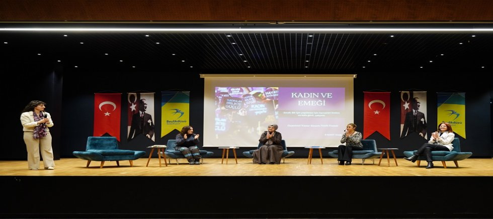 SOKAKTA SAHADA SAHNEDE KADINLA GÜÇLENEN KENT: BEYLİKDÜZÜ