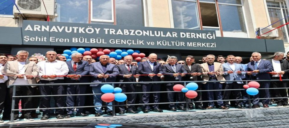 Süleyman Soylu’dan Arnavutköy Trabzonlular Derneği’ne Tebrik: Eren Bülbül Gençlik ve Kültür Merkezi Açıldı