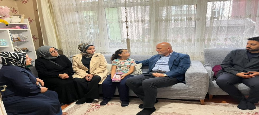Süleyman Soylu’dan Beyoğlu Piyalepaşa’da Hane Ziyaretleri