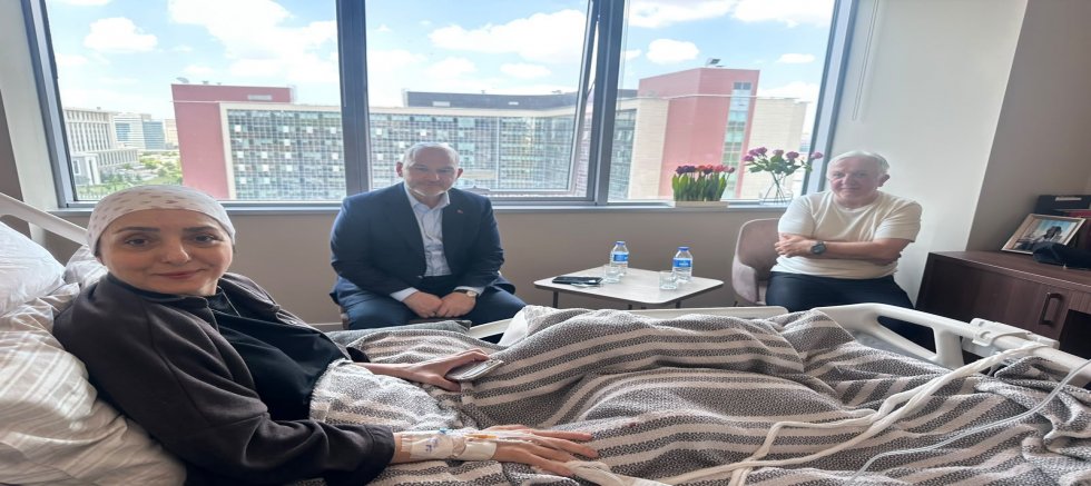 Süleyman Soylu’dan Cumhurbaşkanı Başdanışmanı Saadet Oruç’a Geçmiş Olsun Ziyareti