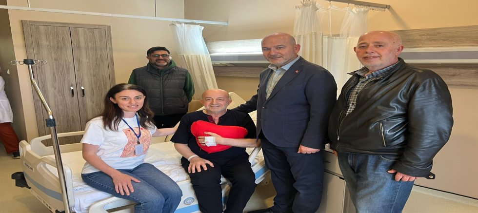 Süleyman Soylu’dan Sami Özdil’e Geçmiş Olsun Ziyareti