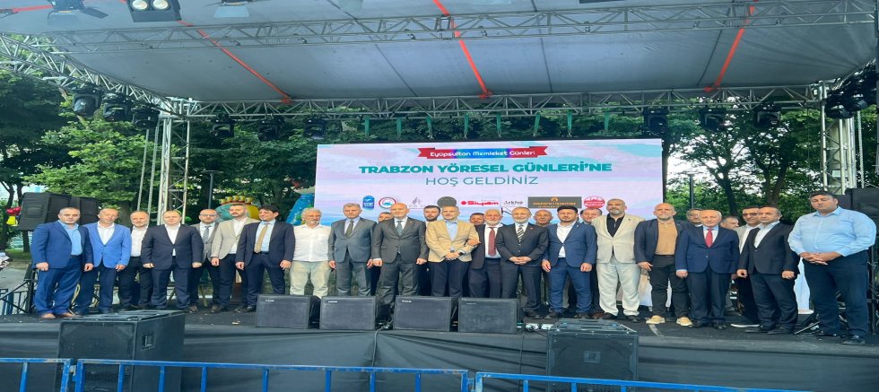 Süleyman Soylu, Eyüpsultan Trabzonlular Derneği Kültür Festivali'nde Hemşehrileriyle Buluştu
