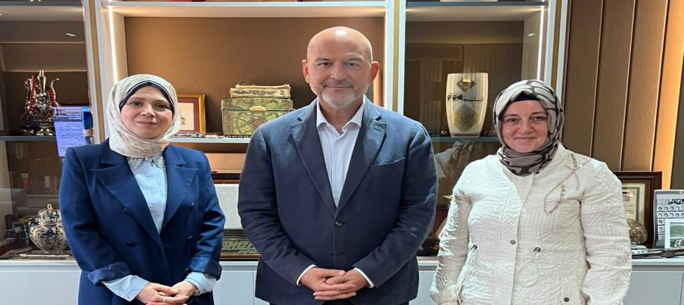 Süleyman Soylu’ya Sema Şahin ve Ayfer Akın’dan Anlamlı Ziyaret